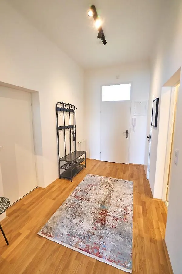 Trendy Apartment 2 Zimmer Zentral Gelegen Vienna